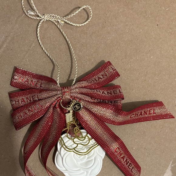 Chanel Red and Gold Ribbon with White Floral Accent - Picture 15 of 16